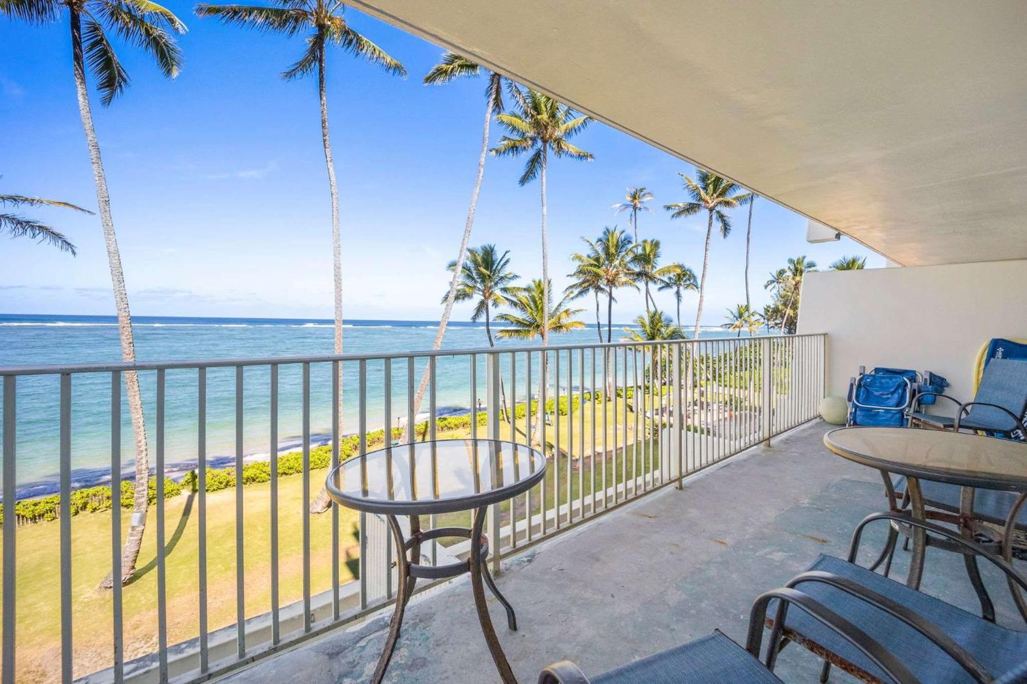 Beautiful Beachfront Condo Laie Exteriér fotografie